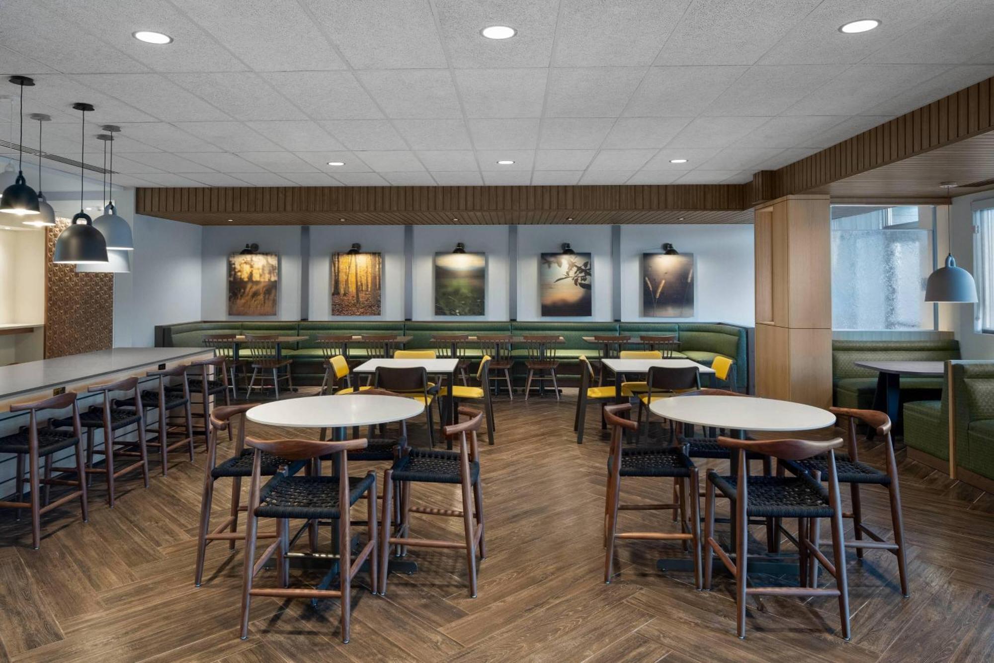 Fairfield Inn & Suites By Marriott Kenosha Pleasant Prairie Bagian luar foto