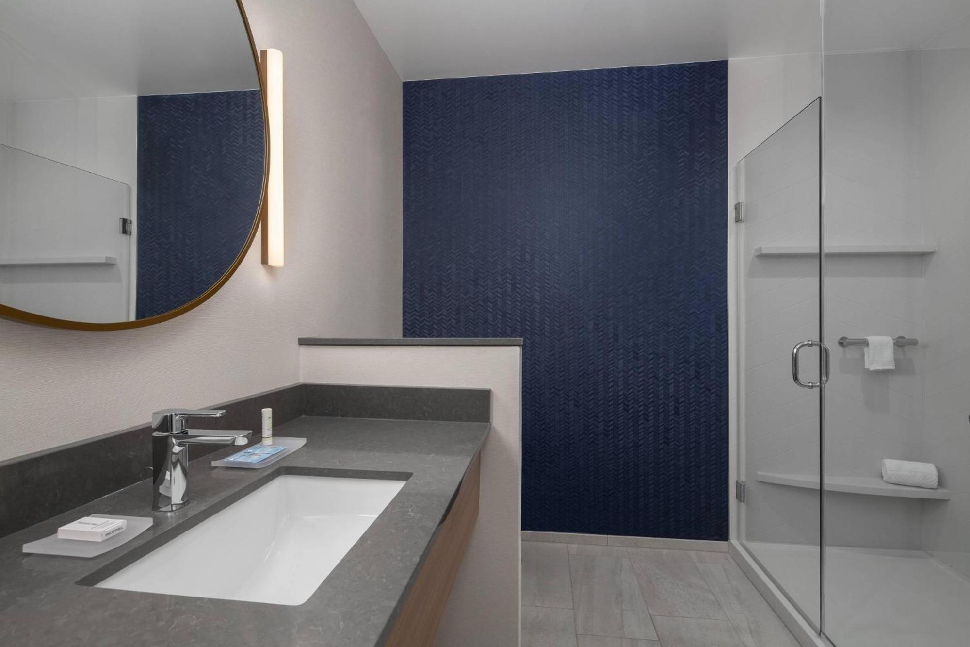 Fairfield Inn & Suites By Marriott Kenosha Pleasant Prairie Bagian luar foto
