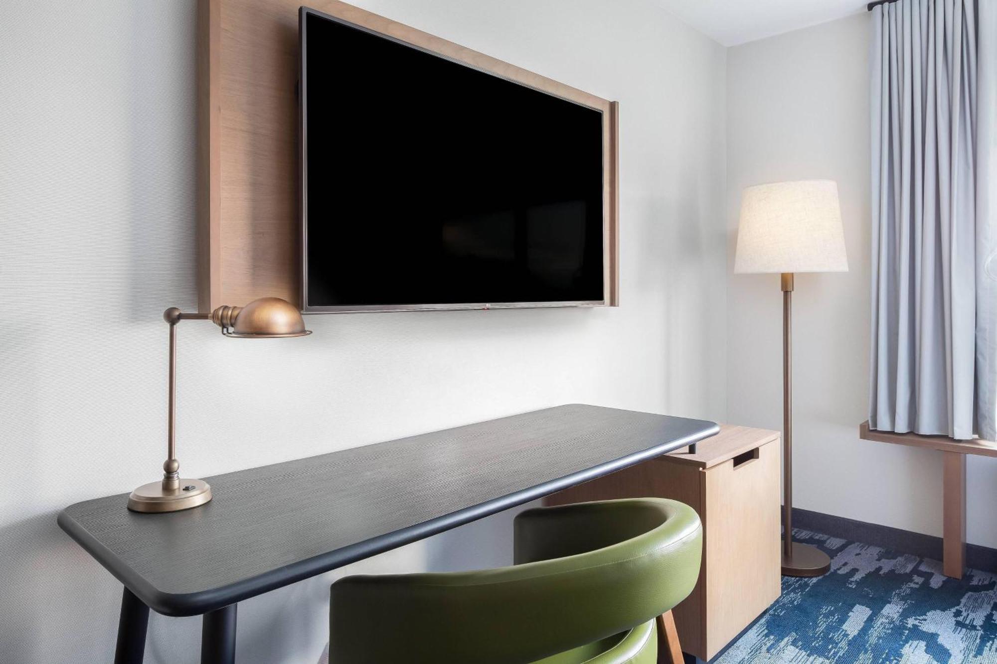 Fairfield Inn & Suites By Marriott Kenosha Pleasant Prairie Bagian luar foto
